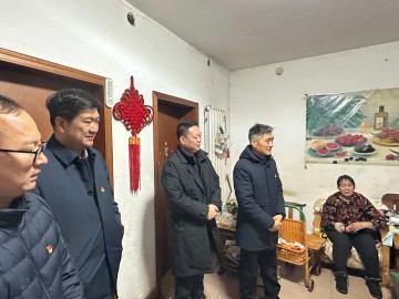 党建引领践初心 慰问帮扶暖民心——党支部书记带队赴新华区残联慰问贫困户